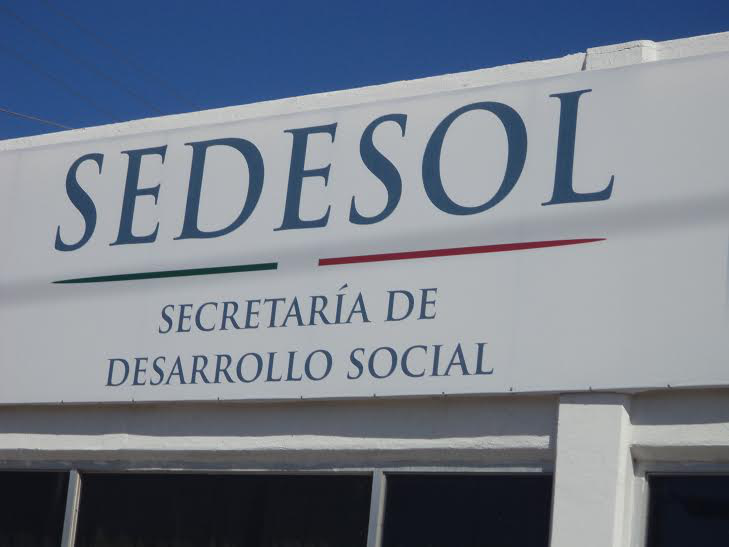 SEDESOL entrega apoyos del programa Seguro de Vida para Jefas De Familia