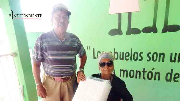 Abuelitos encuentran el amor en el Club San Miguel