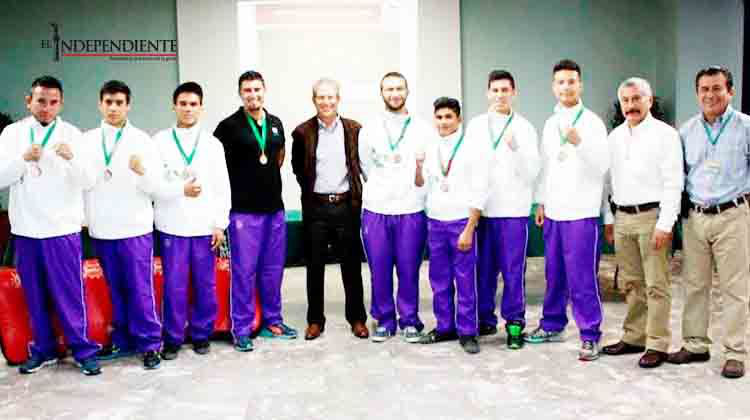 Reconoce IMSS al Equipo de Wushu del Centro de Seguridad Social por su desempeño y disciplina