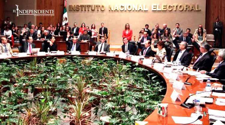 El INE aprueba sancionar por 39.4 MDP a nueve partidos