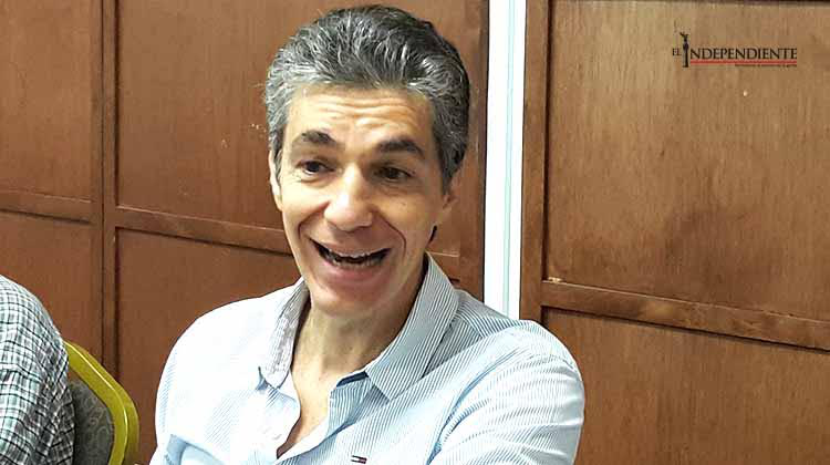 Restauranteros no están de acuerdo en bajar la música para que entren músicos a tocar