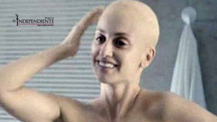 Penélope Cruz se rapa la cabeza en una película