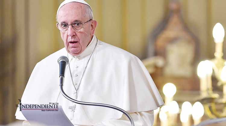 El Papa defiende el matrimonio católico, condena las demás uniones