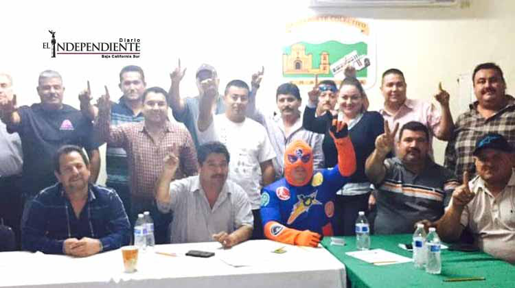 Renuevan transportistas becas a niños con discapacidad en Los Cabos