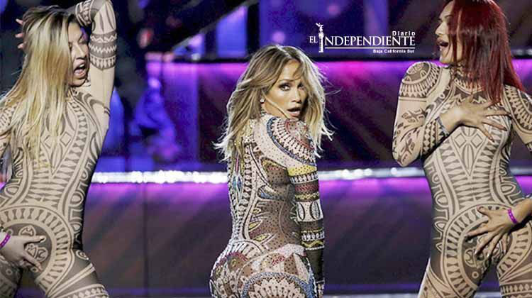 A Jennifer Lopez le traiciona su trasero en show en Las Vegas