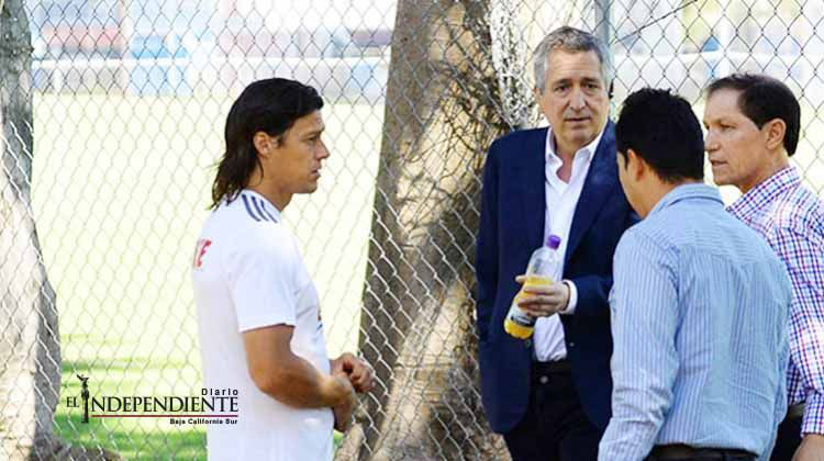 Vergara confirma continuidad de Almeyda con Chivas