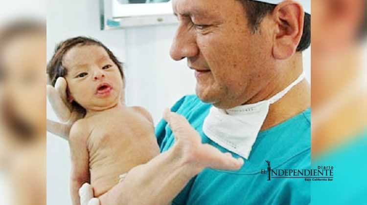 Exponen muestra fotográfica sobre enfermedades raras