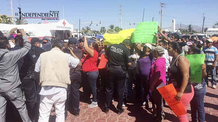 Sin acuerdos manifestantes y delegación municipal de CSL