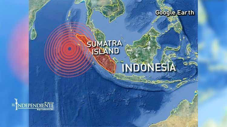 Terremoto de magnitud 7.9 sacude Indonesia; hay alerta de tsunami