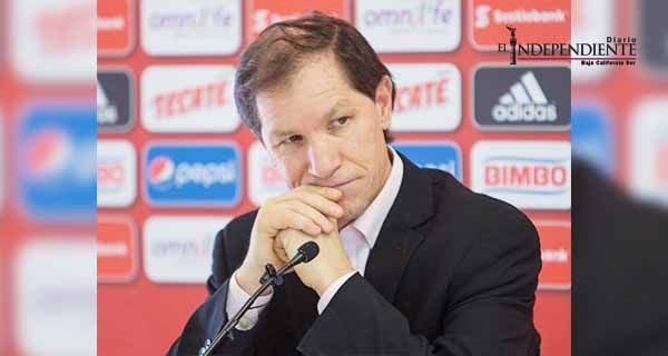 Chivas inconforme con horario de partido contra Pumas