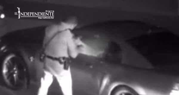 Cansado de ver parejas teniendo sexo, un hombre de EU decidió grabarlas