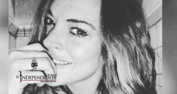 Lindsay Lohan sube foto sin maquillaje y desata polémica