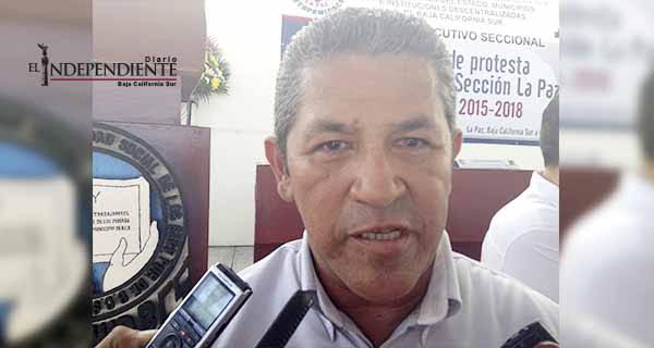 Denuncian jubilados y sindicalizados “jineteo” de casi 4 mdp y falta de transparencia de Eduardo Valdez