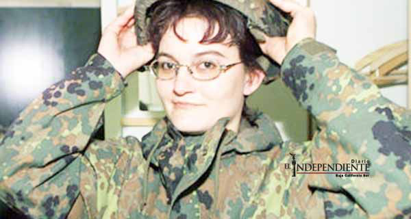 Por primera vez, EU nombra a mujeres oficiales de combate