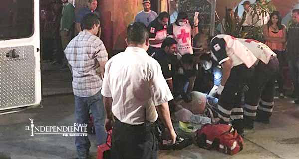 La muerte sorprendió a un hombre en las afueras de un bar de SJC