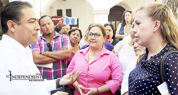 Asegura De La Rosa que su gobierno está abierto al dialogo