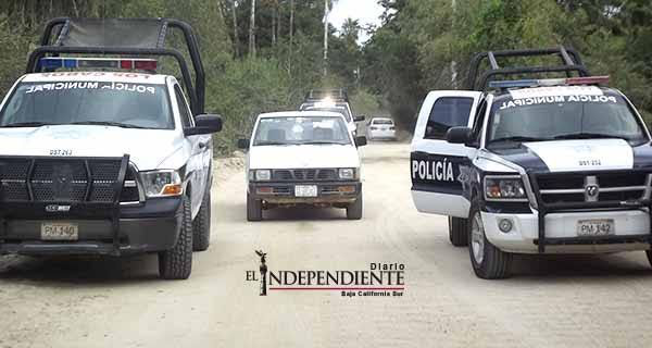 Encapuchados y armados asaltan a chofer repartidor en CSL