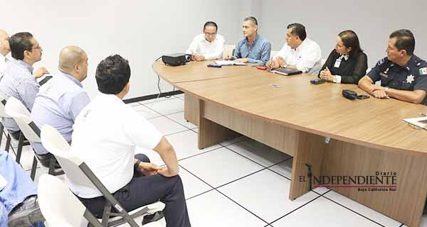 Compromete el gobierno de Los Cabos, trabajo que interinstitucional que resuelva la problemática de la Marina de CSL