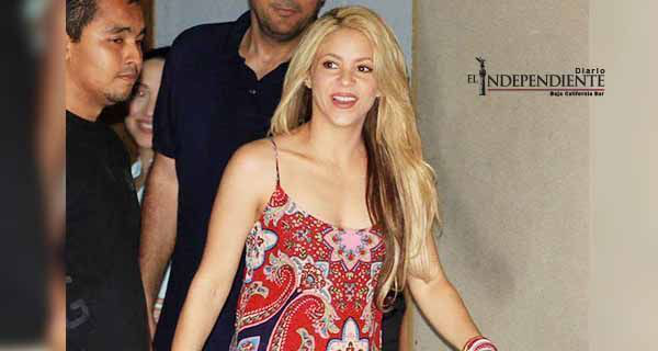 Shakira causa polémica por supuesto acento español