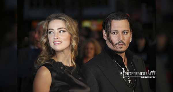 Amber Heard pide orden de restricción contra Johnny Depp