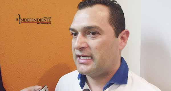 Que comparezca el Procurador ante congreso pero acompañado de la delegada de PGR