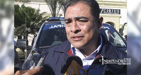 No se tolerará que policías actúen con prepotencia, advierte alcalde