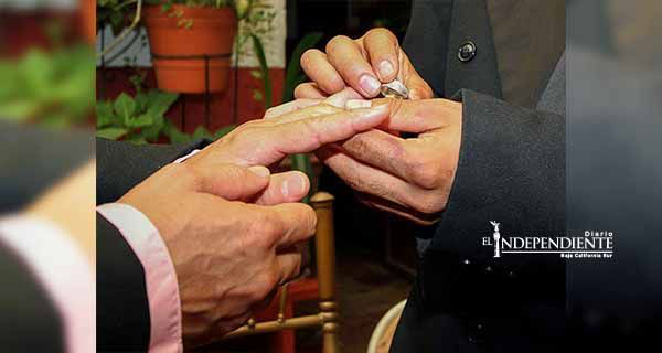 Iglesias piden no llamar matrimonio a uniones homosexuales