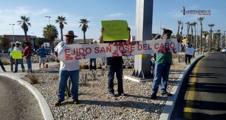 "Es una burla lo que ha estado haciendo la SCT con nosotros" ejidatarios