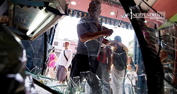 Detienen a más de 400 personas en Venezuela por saqueos