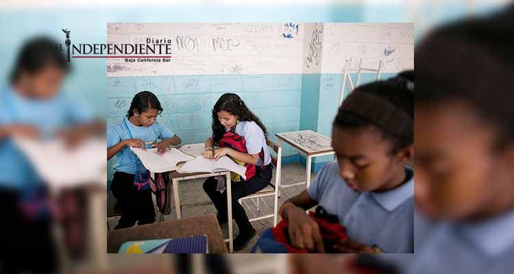 La educación en Venezuela: Legado de Chávez que se fue por el caño