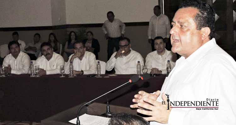 Firman convenio de colaboración entre STyPS, SNE, AHLC y Asudéstico