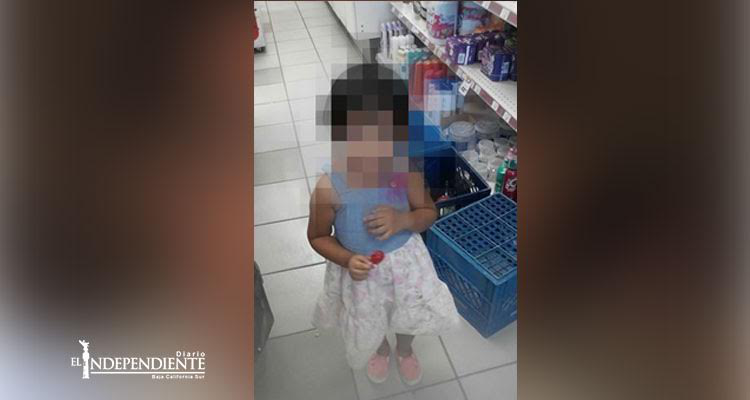 Padres descuidan a niña de 4 años por el fraccionamiento Monte Real, estaba perdida