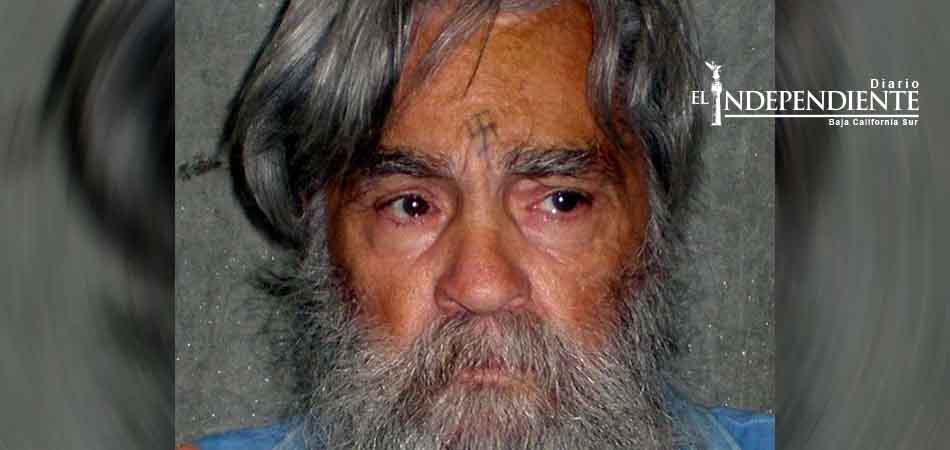 Hospitalizan a Charles Manson en California
