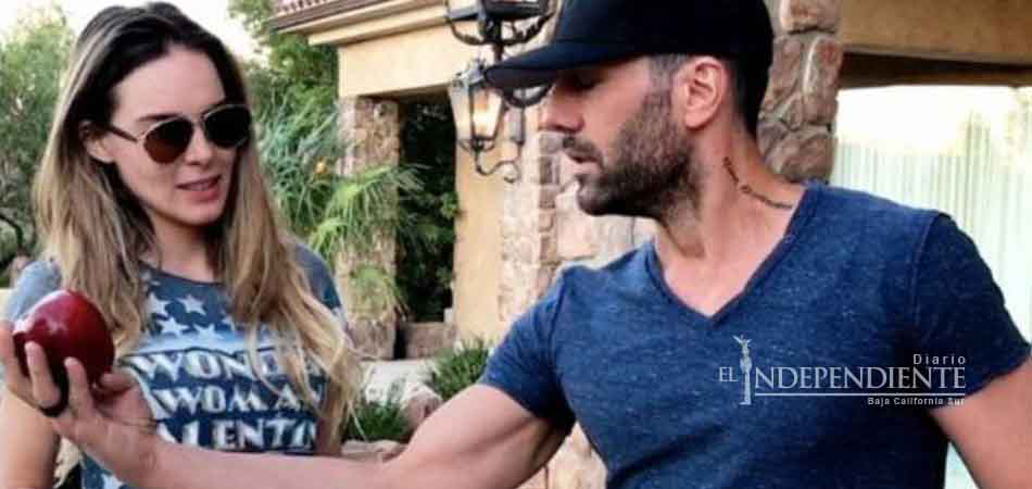 Belinda le desea feliz año a su novio el ilusionista Criss Angel