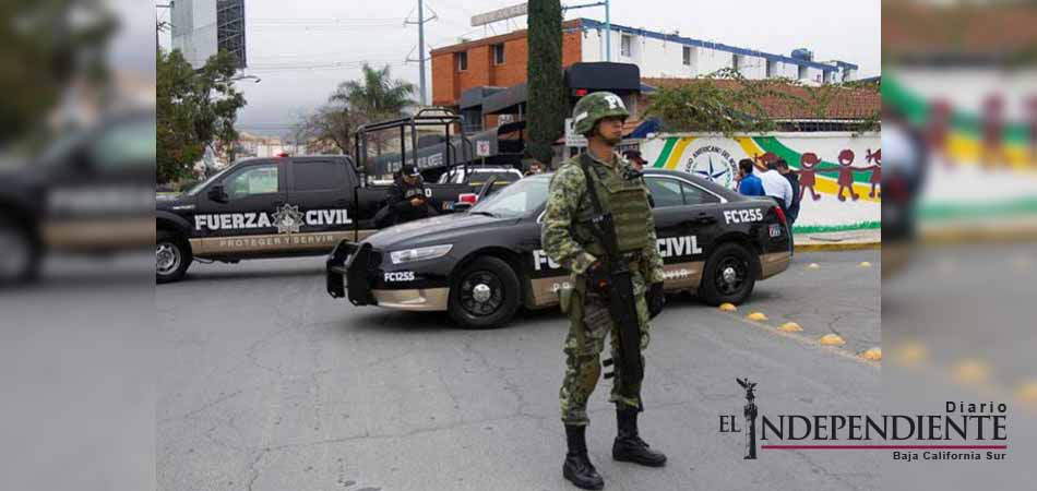 Revisan computadora y celular de agresor de colegio en Monterrey