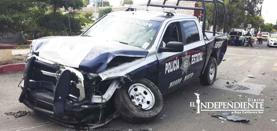 Patrulla del Mando Mixto se impacta contra 6 vehículos