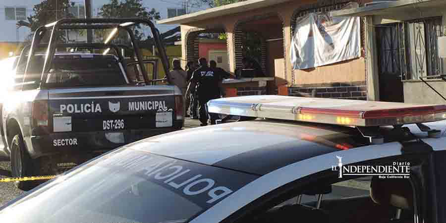 Detienen PGJE a persona por el homicidio de un hombre en la Santa Rosa