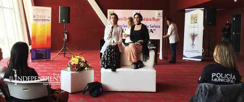 Sostiene la actriz Ofelia Medina encuentro con mujeres