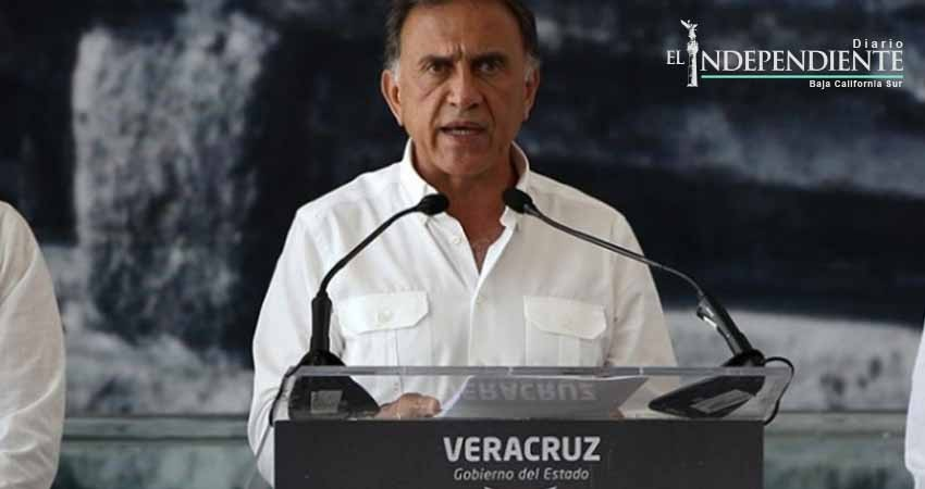  Firma Yunes decreto para expropiar casa de Duarte en Tlacotalpan