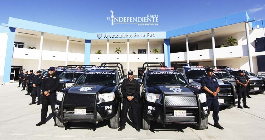 Analizan homologación de sueldos para policías municipales de BCS 