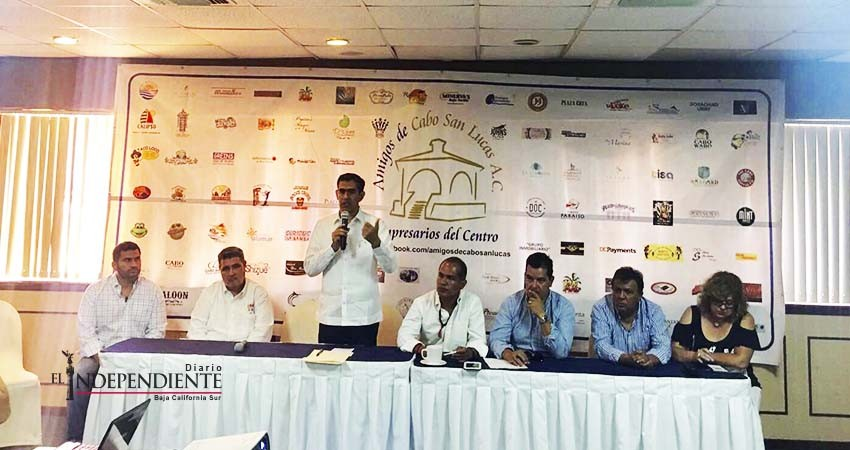 Signan convenio empresarios del centro y Seguridad Pública para vigilar centro de CSL