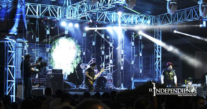 Más de 100 bandas se presentaron en la 9na edición de la “Fiesta de la Música"
