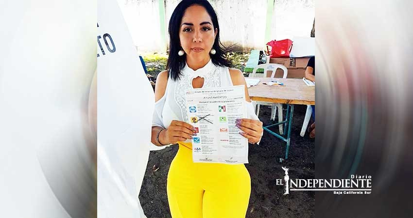 Tras 'hackeo', exhiben fotos de esposa de funcionario con golpes en la cara