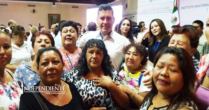 En BCS se reconoce a la mujer igual que a los hombres