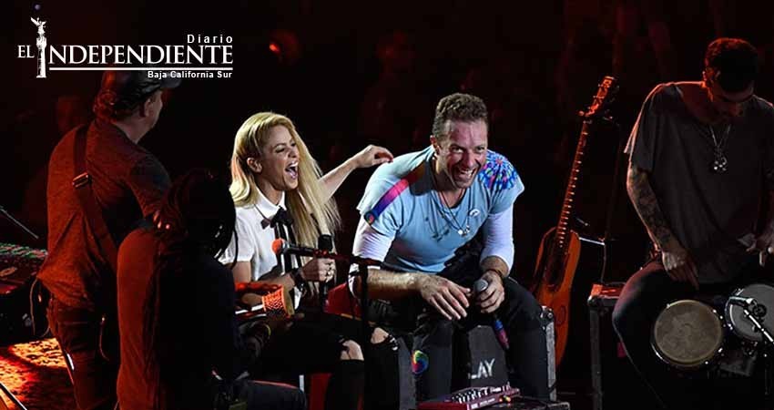 Shakira y Chris Martin cantan en español en cumbre del G20
