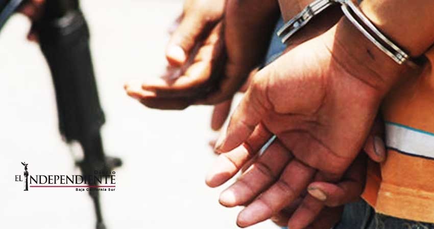 PGR BCS obtuvo prisión contra tres personas por portación de arma de fuego