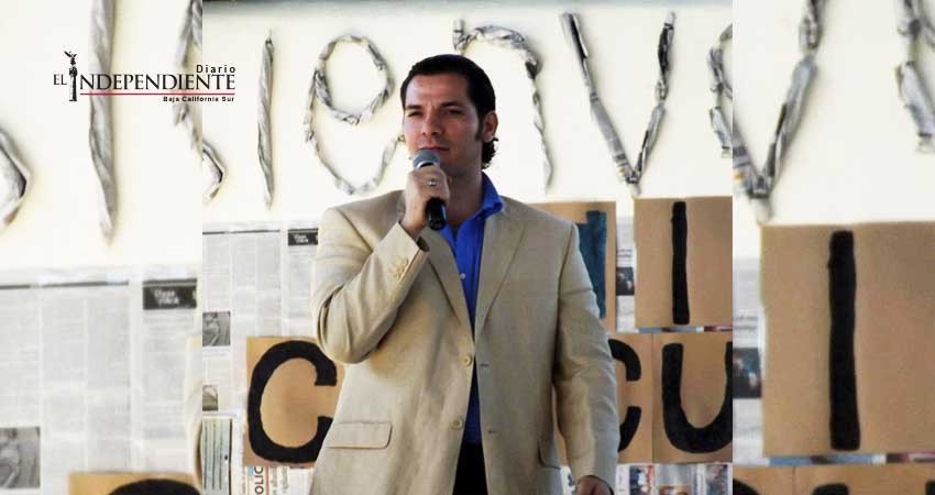 Valida SEP credenciales del rector de la Universidad Tecnológica de La Paz