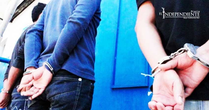 Dan  prisión preventiva oficiosa contra tres hombres por delitos contra la salud