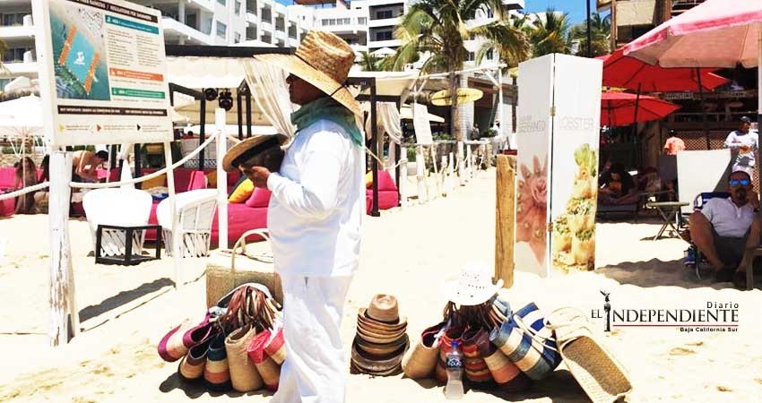 Vendedores de las playas utilizan niños para ejercer el ambulantaje