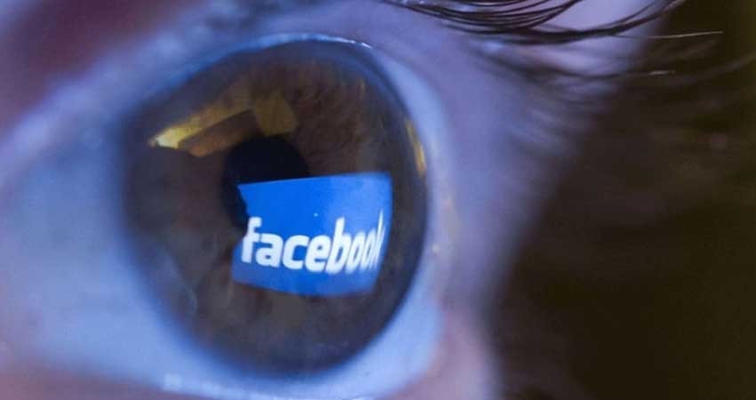 Con este truco sabrás si alguien espía tu sesión de Facebook